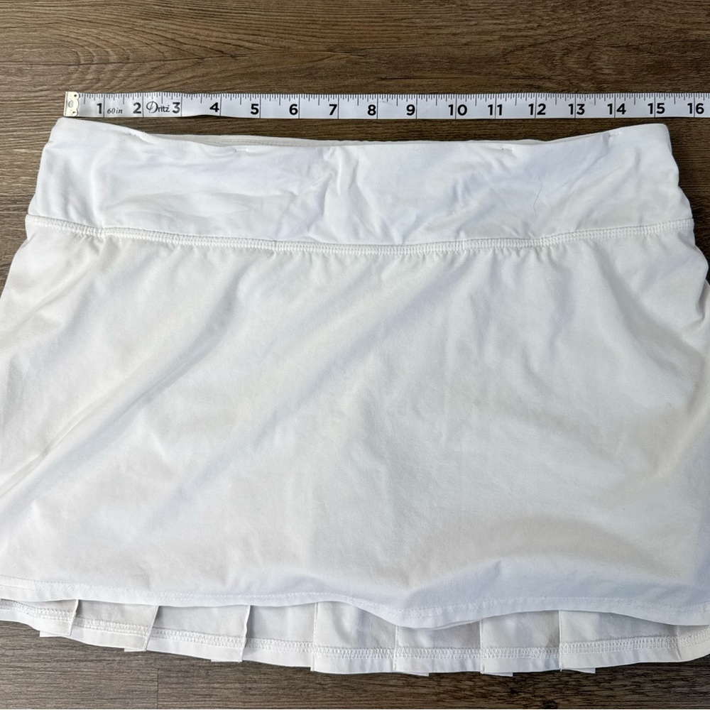Lululemon Women’s Run: Speed Skirt, White, size 8 - Picture 8 of 12